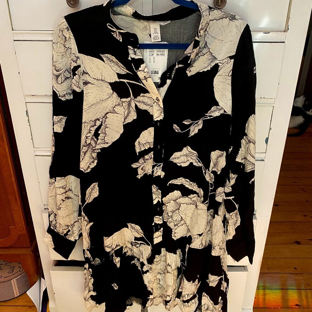 H&M Black and Cream Long Sleeve Floral Dress
